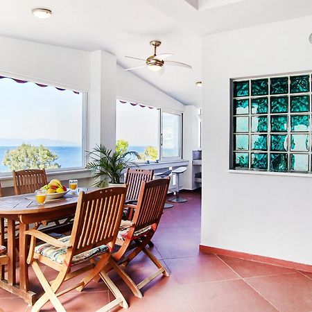 The Bordeaux Door Villa Aegina Екстериор снимка