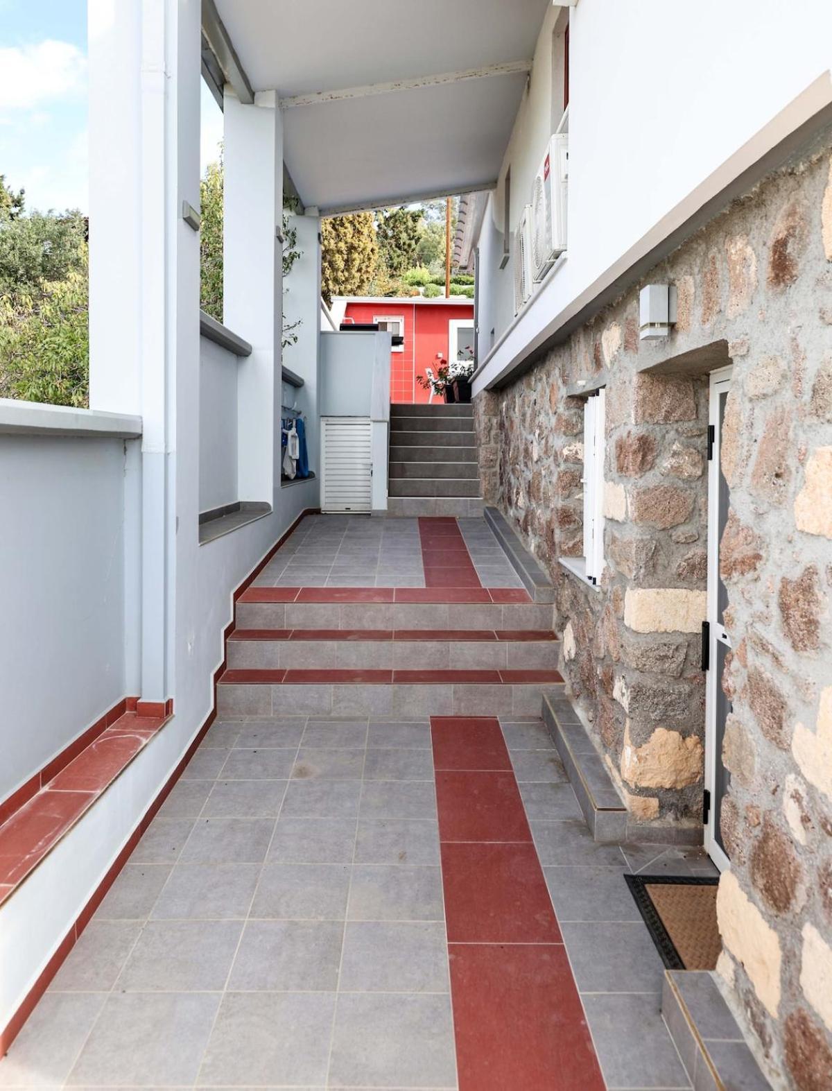 The Bordeaux Door Villa Aegina Екстериор снимка